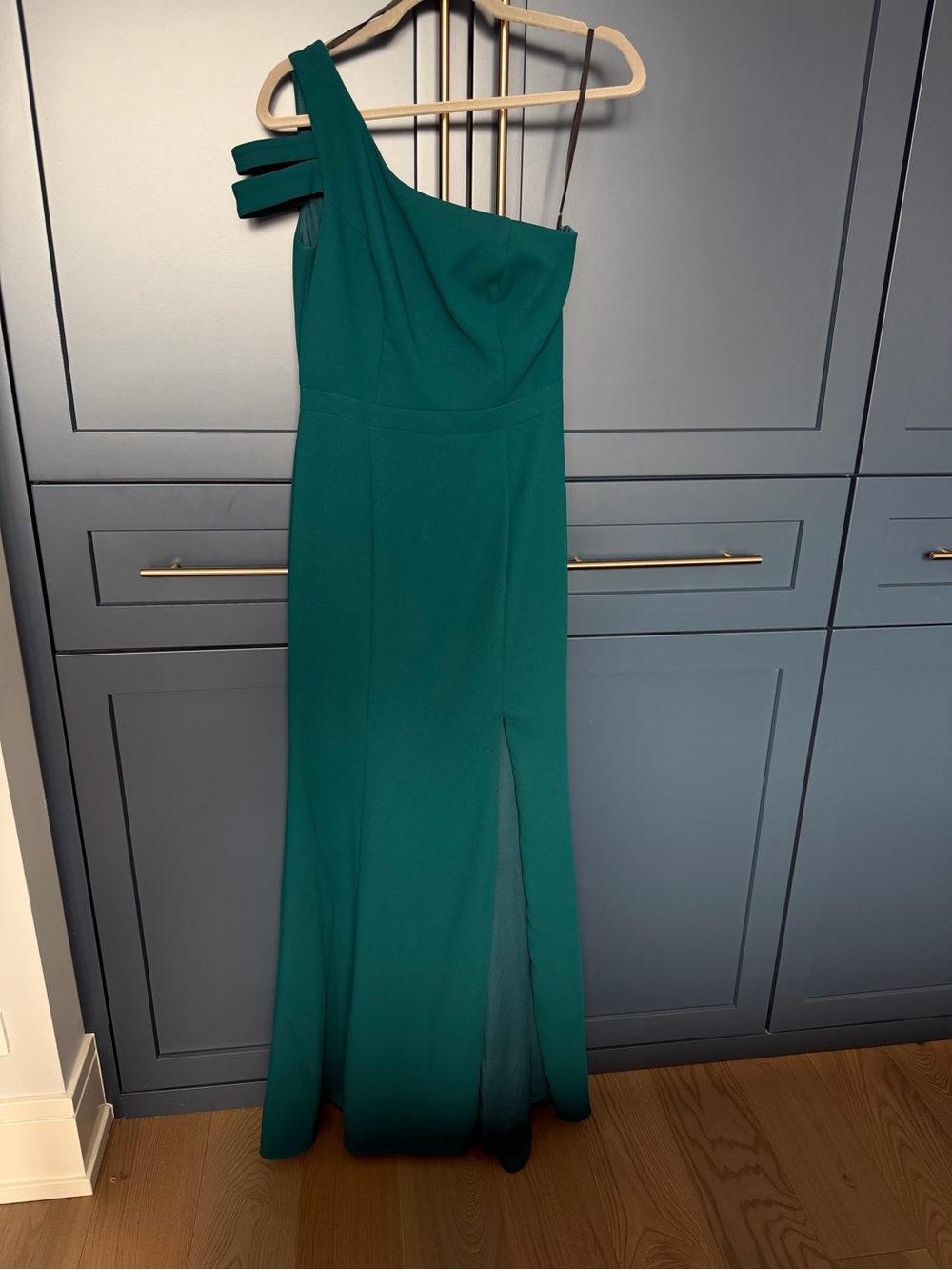 One-Shoulder Emerald Green Evening Dress